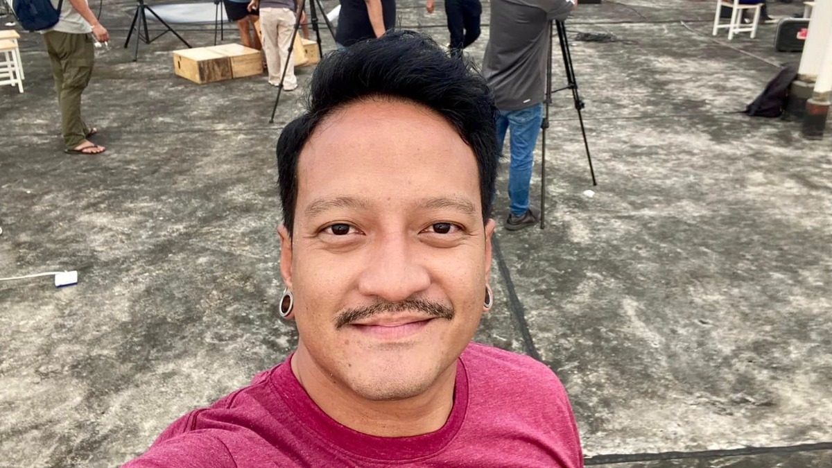 artist_img_68b13c31097a4