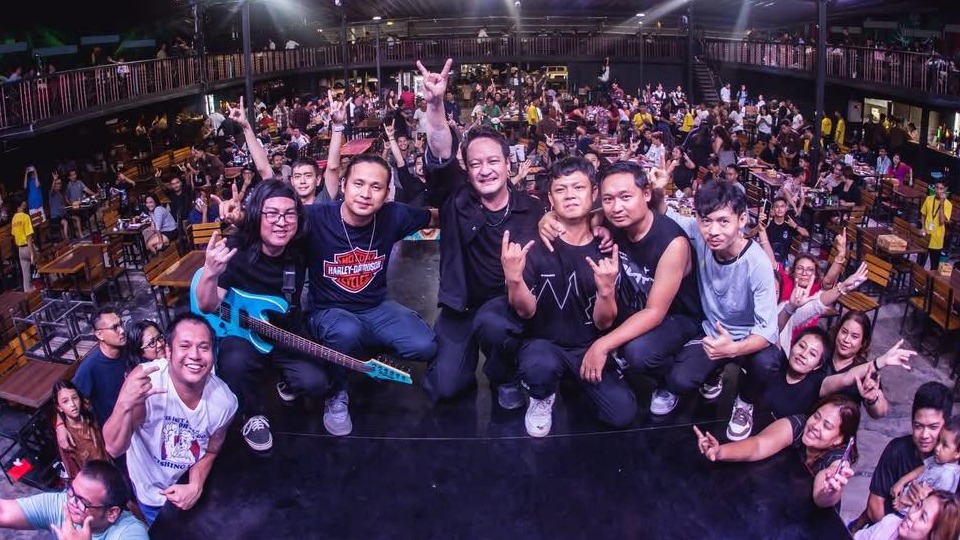 artist_img_68b13c7557e67