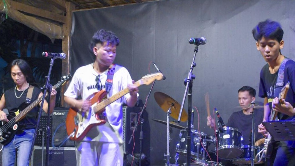 artist_img_68e7df6b5a467