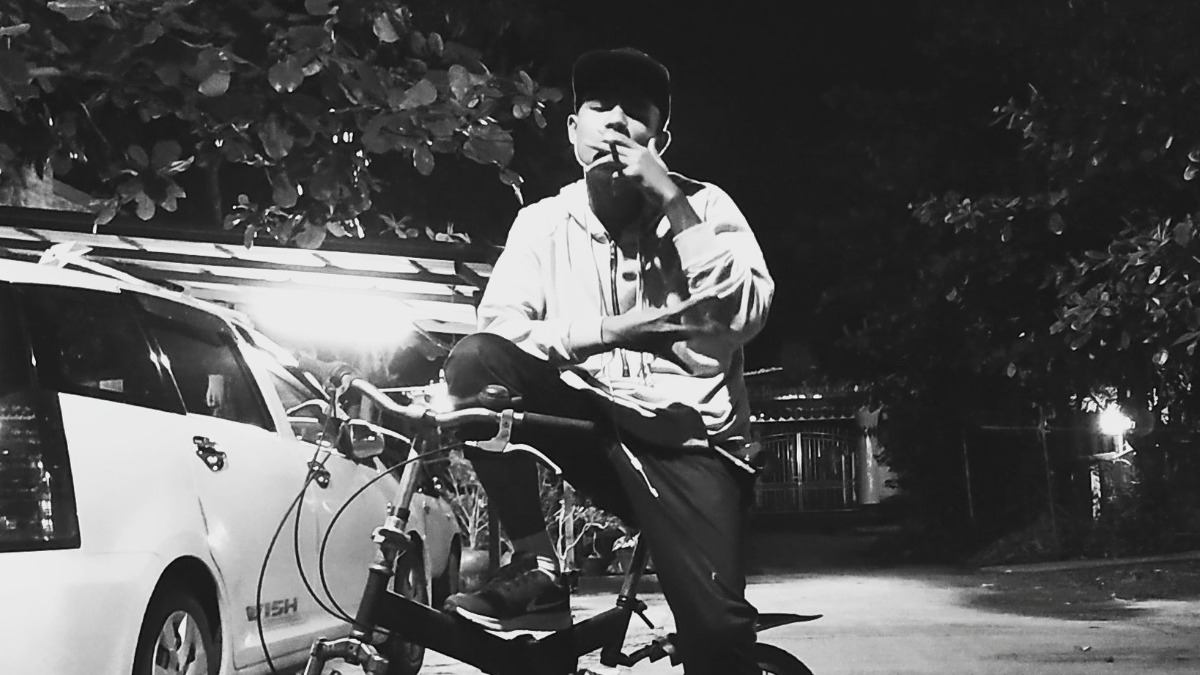 artist_img_68e7fac737be3