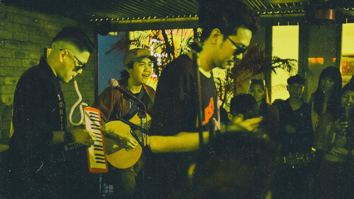 artist_img_68eb45f6dab55